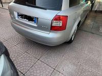 Usata Audi A4 131 CV (96 kW) 2004 Grigio Station wagon