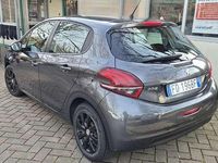 Usata Peugeot 208 Active 75 CV (55 kW) 2016 Other Utilitaria