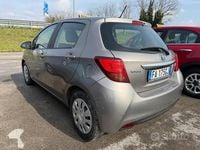 Usata Toyota Yaris Hybrid Active 2015 Grigio Berlina