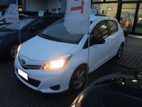 usata Toyota Yaris 1.0 5 porte Active - NEOPATENTATI