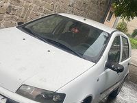 Usata Fiat Punto 60 CV (44 kW) 2001 Bianco Berlina