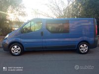 usata Opel Vivaro 6 posti