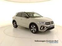 Usata VW T-Roc R-line 110 CV (80 kW) 2023 Grigio SUV
