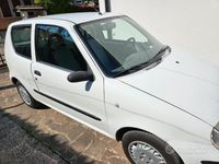 usata Fiat 600 bianca del 2004