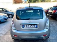 Usata Lancia Ypsilon 60 CV (44 kW) 2005 Argento Utilitaria