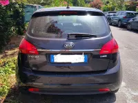 Usata Kia Venga Active 90 CV (66 kW) 2018 Nero Utilitaria
