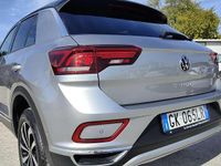 Usata VW T-Roc Style 110 CV (80 kW) 2022 Grigio SUV