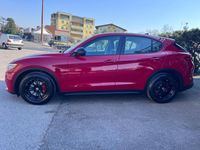 Usata Alfa Romeo Stelvio Tech Edition 160 CV (117 kW) 2019 Rosso SUV