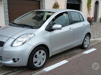 Usata Toyota Yaris Sol 2008 Grigio Utilitaria
