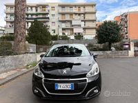 Usata Peugeot 208 Allure 75 CV (55 kW) 2017 Nero Utilitaria