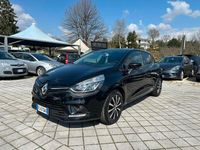 Usata Renault Clio GrandTour 75 CV (55 kW) 2017 Nero Station wagon