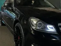 Usata Mercedes C220 Avantgarde 170 CV (125 kW) 2011 Nero Berlina