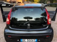 Usata Peugeot 107 68 CV (50 kW) 2006 Grigio Utilitaria