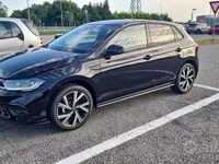 Usata VW Polo R-line 95 CV (69 kW) 2023 Nero Utilitaria