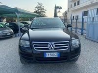 Usata VW Touareg 224 CV (164 kW) 2005 Nero SUV