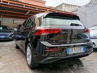 Usata VW Golf VIII Life 115 CV (84 kW) 2022 Nero Berlina