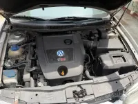 Usata VW Golf IV 130 CV (95 kW) 2003 Grigio Berlina