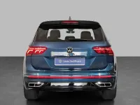 Usata VW Tiguan R-line 150 CV (110 kW) 2023 Nightshade blue metallizzato SUV