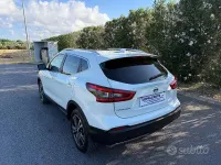 Usata Nissan Qashqai N-Connecta 116 CV (85 kW) 2019 Bianco SUV