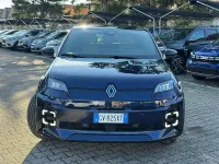 Usata Renault R5 Iconic 110 kW (150 CV) 2024 Blu/azzurro Utilitaria