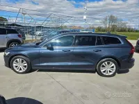 Usata Volvo V60 Business Edition 197 CV (144 kW) 2021 Nero Station wagon