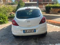 Usata Opel Corsa 2012 Bianco Utilitaria