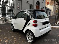 Usata Smart ForTwo Coupé 54 CV (39 kW) 2010 Bianco Coupé