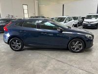 Usata Volvo V40 CC Momentum 115 CV (84 kW) 2014 Blu Station wagon