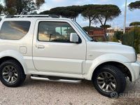 Usata Suzuki Jimny 85 CV (62 kW) 2014 Bianco SUV