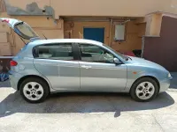 Usata Alfa Romeo 147 Distinctive 116 CV (85 kW) 2002 Grigio Utilitaria