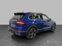 Usata VW Tiguan R-line 150 CV (110 kW) 2023 Lapiz blue metallizzato SUV