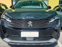 Usata Peugeot 3008 Allure 131 CV (96 kW) 2022 Nero SUV