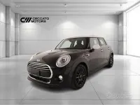 Usata Mini Cooper D Hype 116 CV (85 kW) 2016 Nero Utilitaria