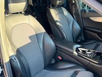 Usata Mercedes C200 136 CV (100 kW) 2019 Nero Station wagon