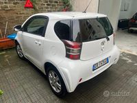 Usata Toyota iQ 98 CV (72 kW) 2009 Bianco Utilitaria