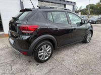 Usata Dacia Sandero Comfort 91 CV (66 kW) 2022 Nero Berlina