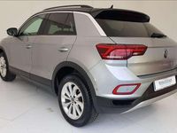 Usata VW T-Roc Life 150 CV (110 kW) 2024 Grigio metallizzato SUV