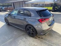 Usata Mercedes A180 Premium 116 CV (85 kW) 2019 Grigio Berlina