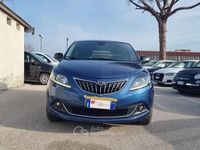 Usata Lancia Ypsilon Gold 69 CV (50 kW) 2021 Blu Utilitaria