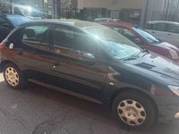 Usata Peugeot 206 68 CV (50 kW) 2008 Nero Berlina