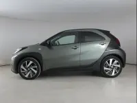 Usata Toyota Aygo X Lounge 72 CV (52 kW) 2022 Verde SUV