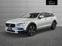 Usata Volvo V90 CC Business Edition 190 CV (139 kW) 2019 Argento metallizzato Station wagon