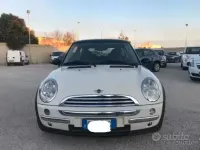 Usata Mini Cooper 75 CV (55 kW) 2004 Utilitaria