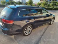 Usata VW Passat 120 CV (88 kW) 2015 Bluazzurro Station wagon
