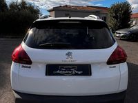 Usata Peugeot 2008 Allure 99 CV (72 kW) 2017 Bianco SUV