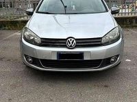 Usata VW Golf VI Comfortline 122 CV (89 kW) 2010 Argento Utilitaria