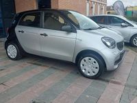 Usata Smart ForFour Prime 90 CV (66 kW) 2019 Grigio Utilitaria