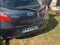 Usata Mazda 2 Energy 75 CV (55 kW) 2012 Grigio Utilitaria