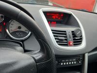 Usata Peugeot 207 110 CV (80 kW) 2008 Nero Berlina