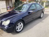 Usata Mercedes C180 Elegance 129 CV (94 kW) 2001 Berlina